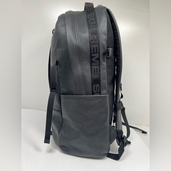 Supreme Black Backpack - Picture 4 of 9